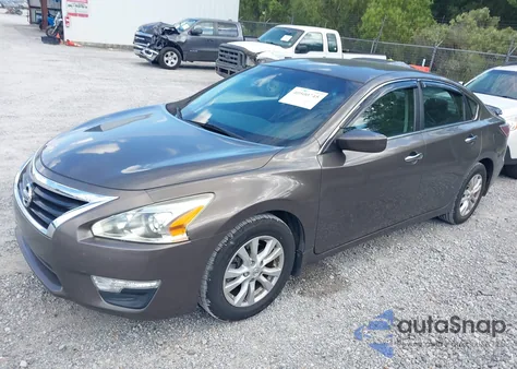 2014 Nissan Altima 2.5 из США, поврежденный, VIN 1N4AL3AP2EN261431